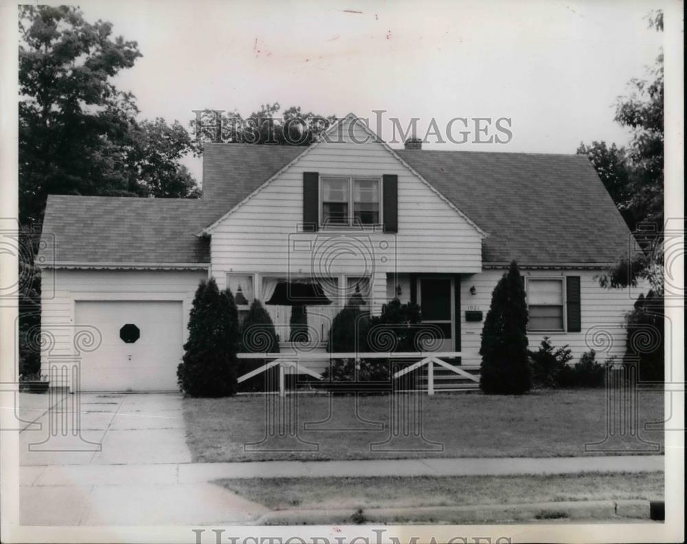 1966 Press Photo 1021 Learidge Rd Tyndhurst Ohio - nea31768 - Historic Images