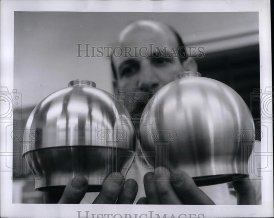 1960 Press Photo 5 Inch Rocket Motors Made by Aerolab Development Comp - Historic Images