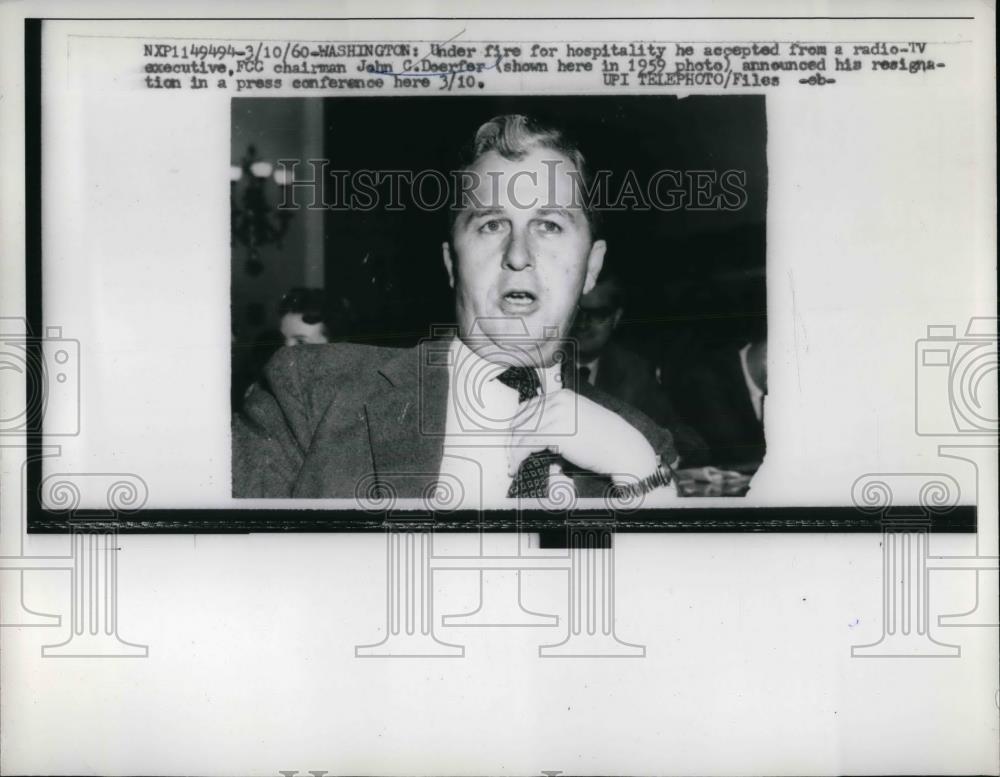 1960 Press Photo John C. Deefger Radio Tv FCC Chairman - nea32612 - Historic Images