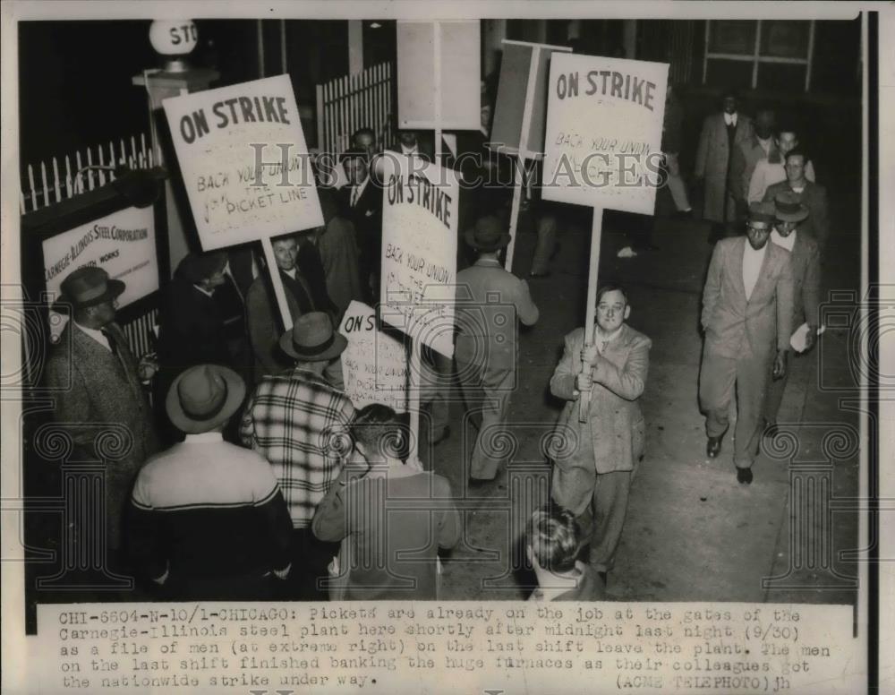 1949 Press Photo Carnegie Illinois Steel Plant Striking Employees - nea33415 - Historic Images