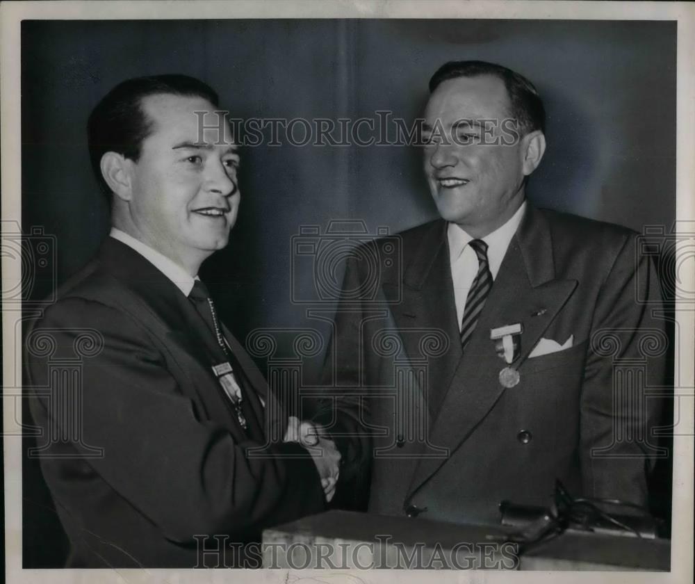 1947 Press Photo Roy C. Baker, Joseph C. Carr, Young Democratic Clubs of America - Historic Images