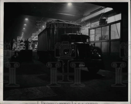 1941 Press Photo Scene from the East Pittsburgh Westinghouse Works where trucks - Historic Images