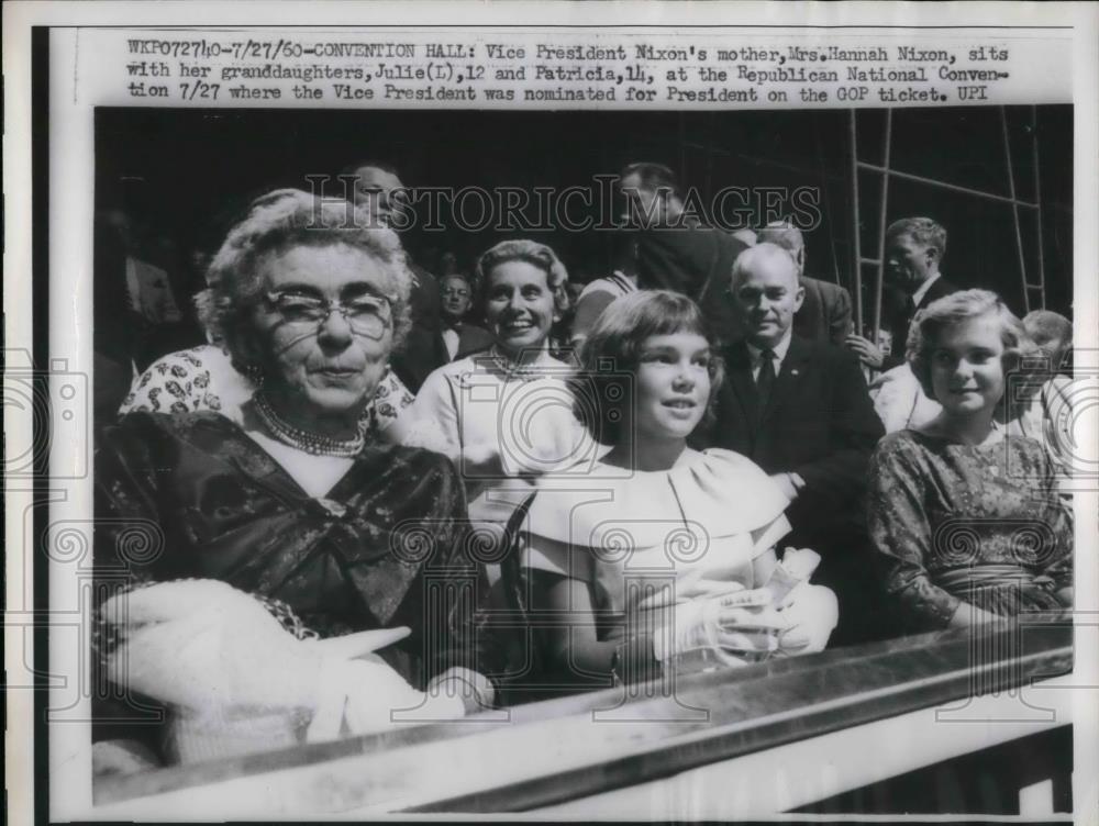 1960 Press Photo VP Nixon&#39;s mom Mrs Hannah Nixon &amp; granddaughters - nea33745 - Historic Images