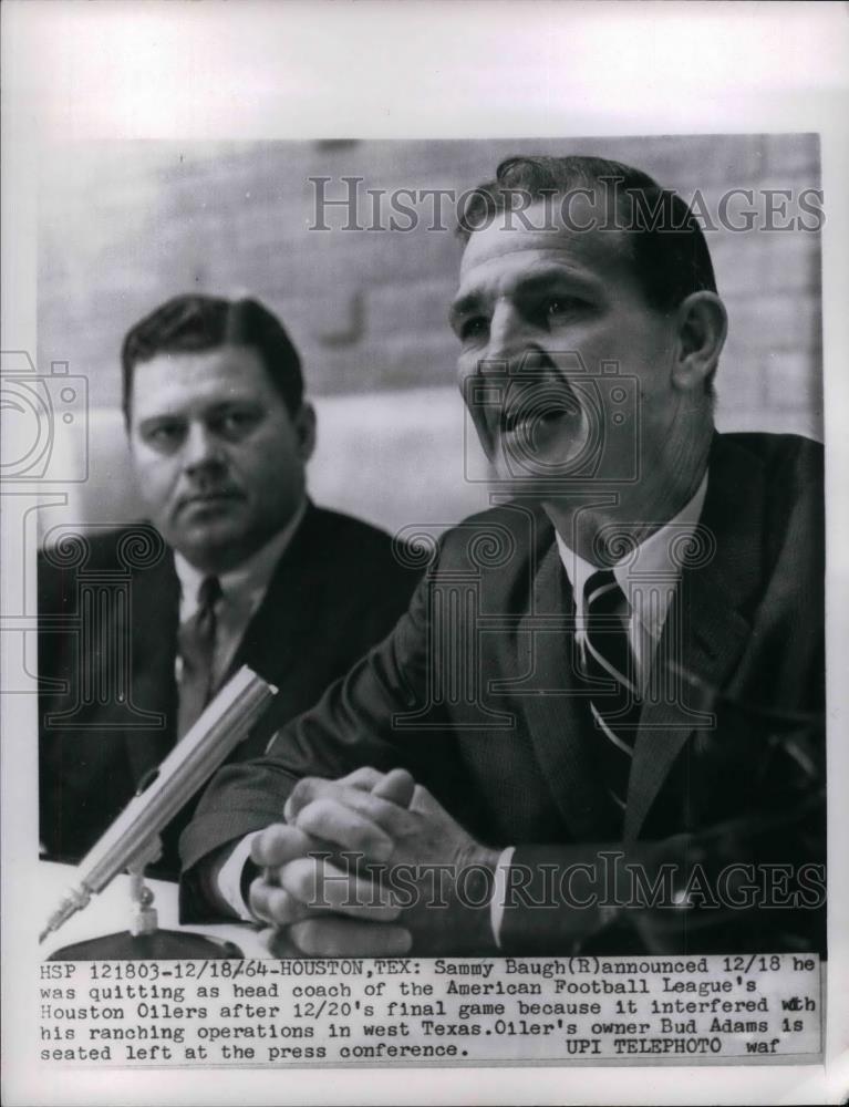 1964 Press Photo Sammy Baugh Announced Quit As Head Coach Houston Oilers - Historic Images