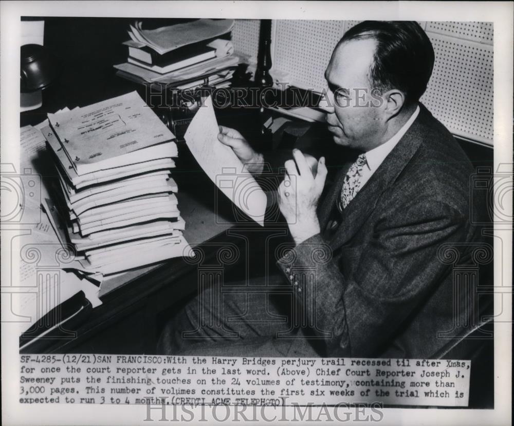 1950 Press Photo San Francisco court reporter Joseph Sweeney - nea32799 - Historic Images