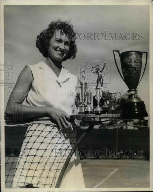 1939 Press Photo Sunshine City champion tennis player Helen Dillon - nea32110 - Historic Images