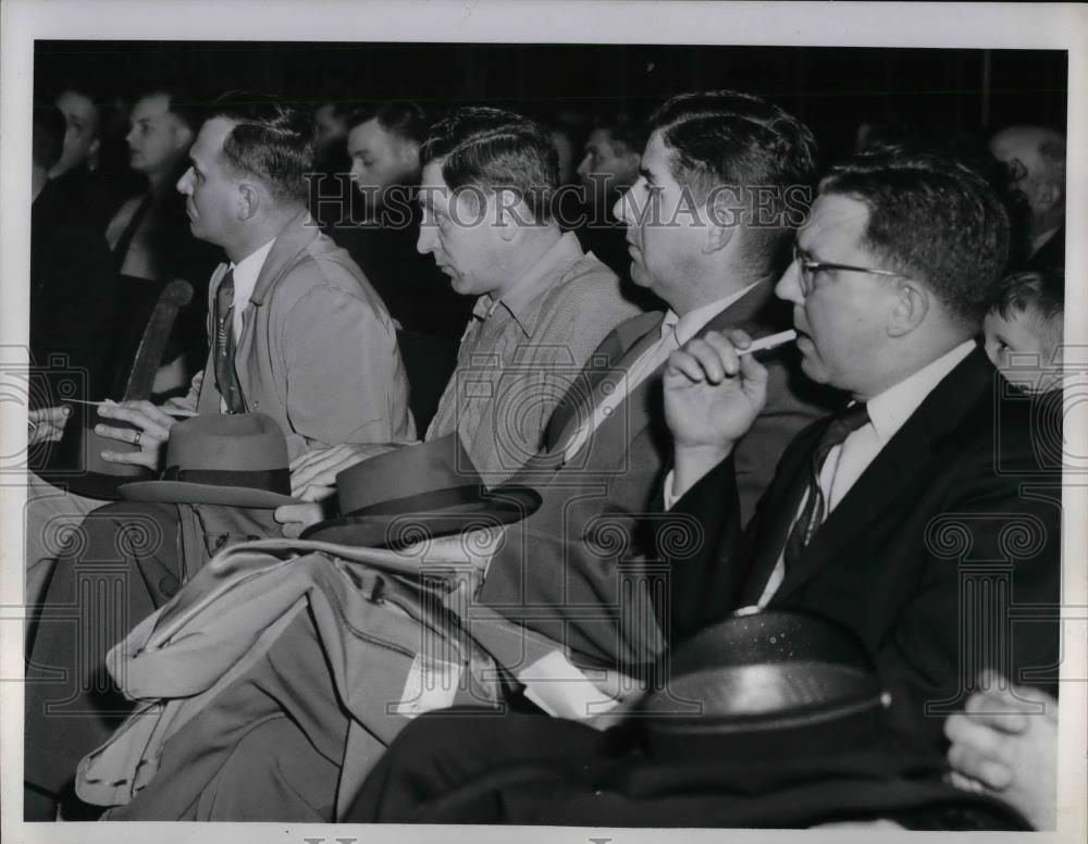 1957 Press Photo Police Wage Hearing - Historic Images