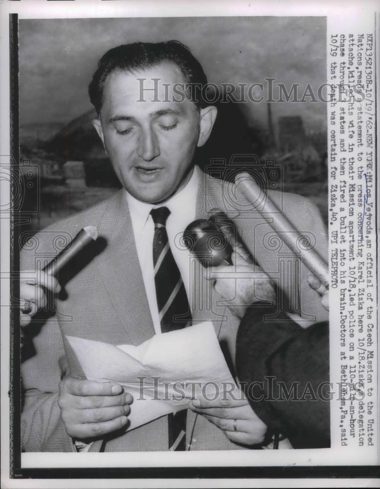 1962 Press Photo Milos Vejvoda Czeech Mission United nations - nea32892 - Historic Images