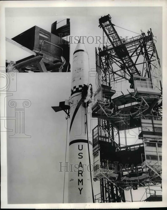 1960 Press Photo One Ton Room Air Conditioner Used To Control Temperature - Historic Images