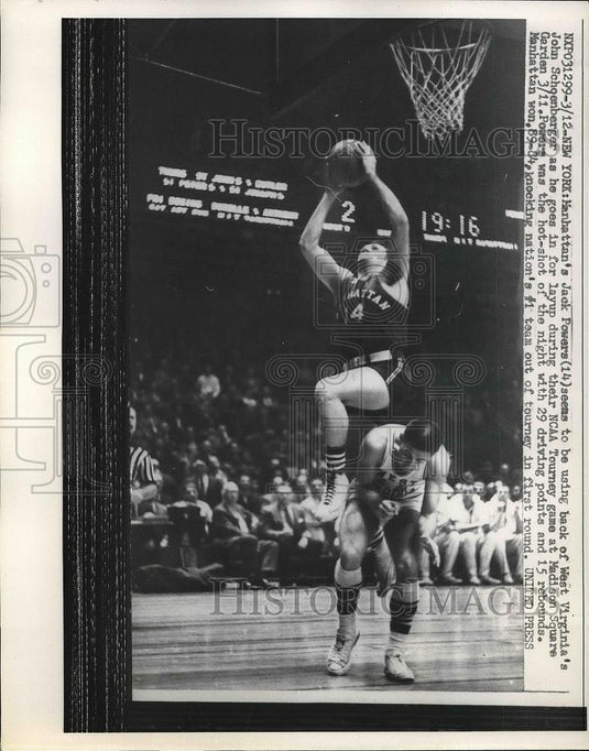 1958 Press Photo Manhattan's Jack Powers vs W. VA's John Schoenberger in tourney - Historic Images