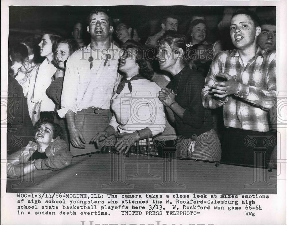 1956 Press Photo Fans of W. Rockford and Galesburg High School Basketball Game - Historic Images