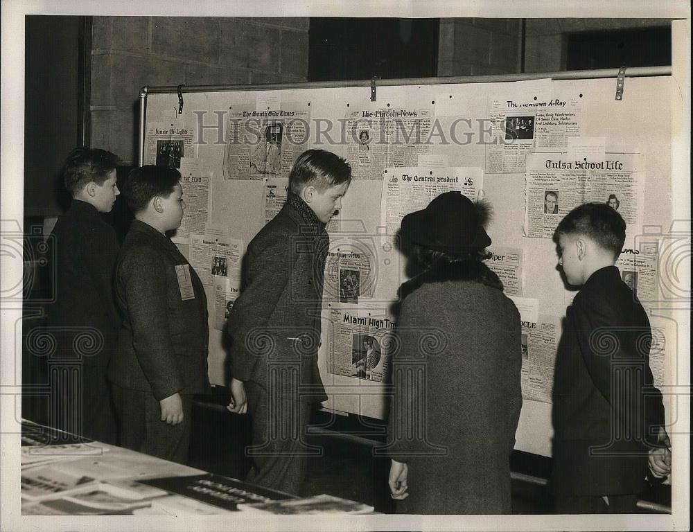 1939 Press Photo Columbia Scholarship High School Students Atlantic City NJ - Historic Images