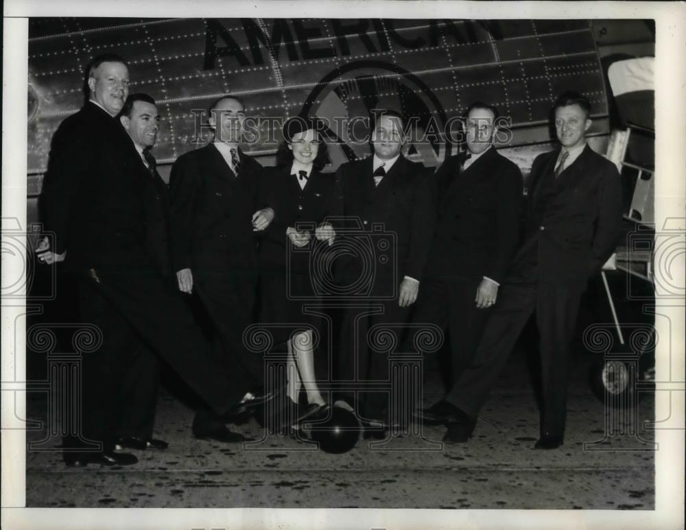 1941 Press Photo Star Bowlers Go to American Bowling Congress - nea35082 - Historic Images