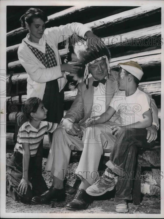 1952 Press Photo Hiram Camp Marilyn Marasko Antoinette Savoca Paul W. Walter - Historic Images
