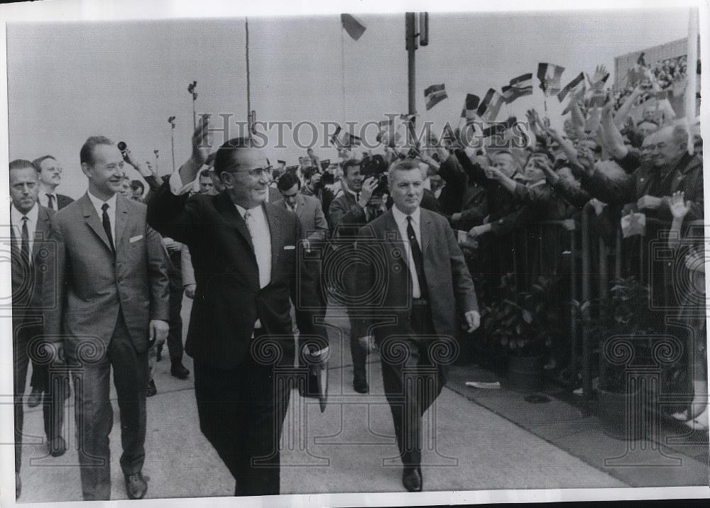 1968 Press Photo Josip Tito, Yugoslavia, Alexander Dubcek, Czechoslovakia - Historic Images