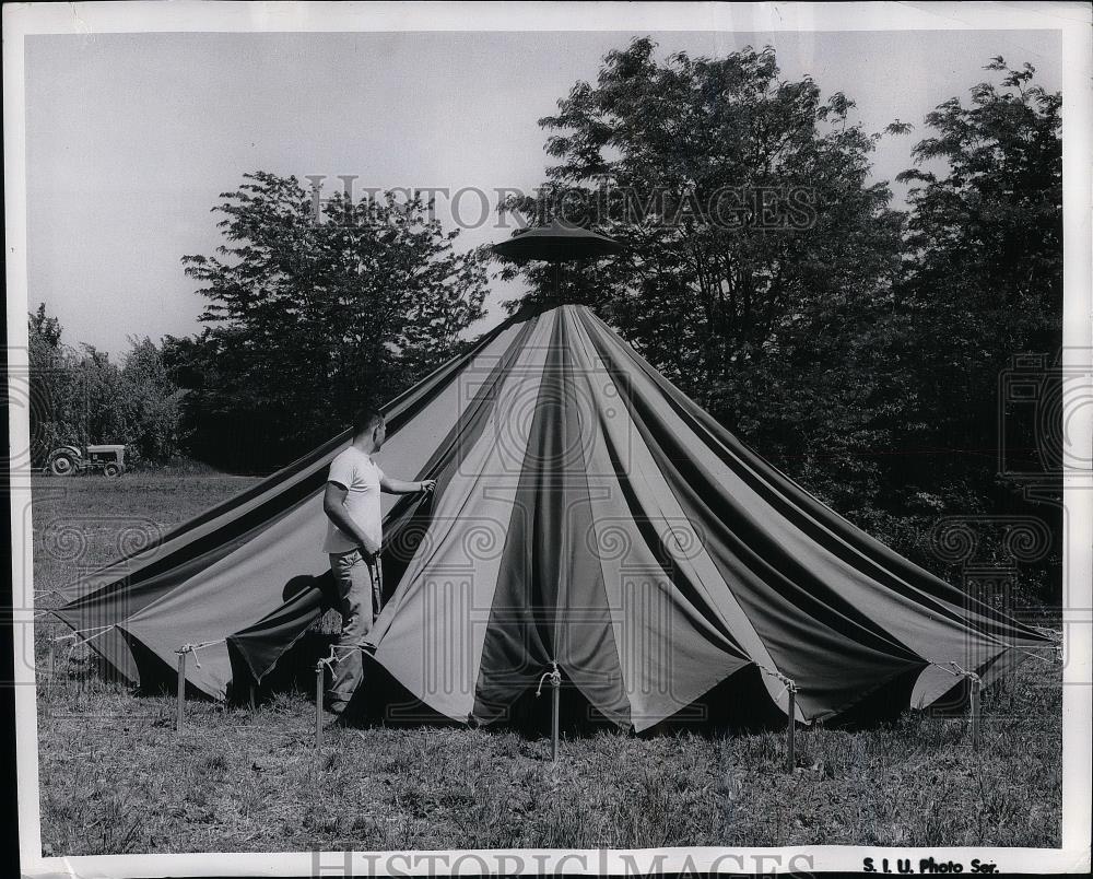 1956 Press Photo tent designed by Harold Cohen of Southern Illinois U. - Historic Images