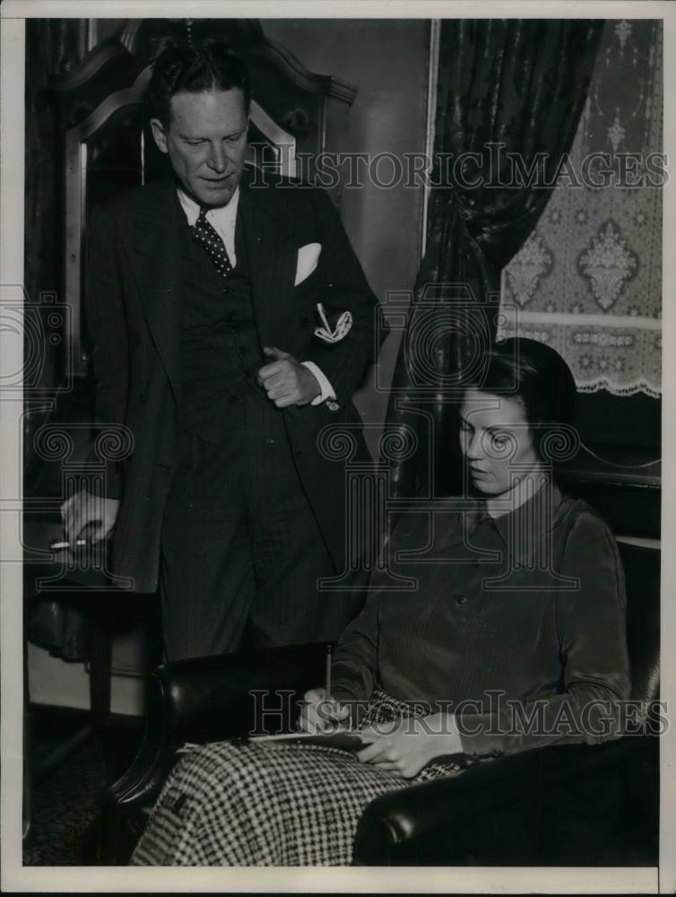 1936 Press Photo John Hamilton, secretary Miss Eileen O&#39;Daniel - nea34553 - Historic Images