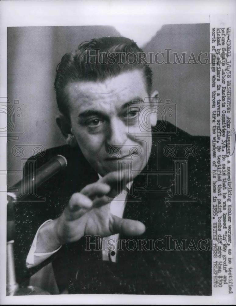 1958 Press Photo John Elsesser testifies at Senate labor Rackets Committee - Historic Images