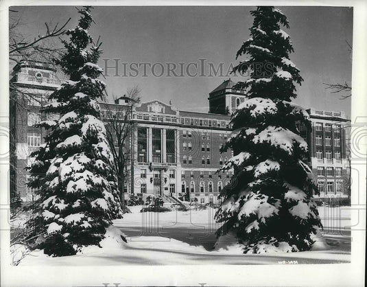 1943 Press Photo Civic Hosp.in Ottawa,Princess Juliana Of Netherlands gave birth - Historic Images