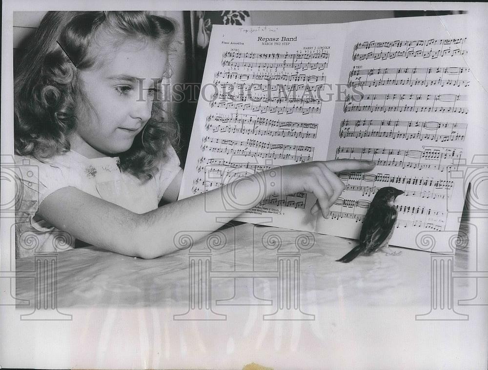 1949 Press Photo Marlene Liebmann Age 7 of Chicago - nea38698 - Historic Images