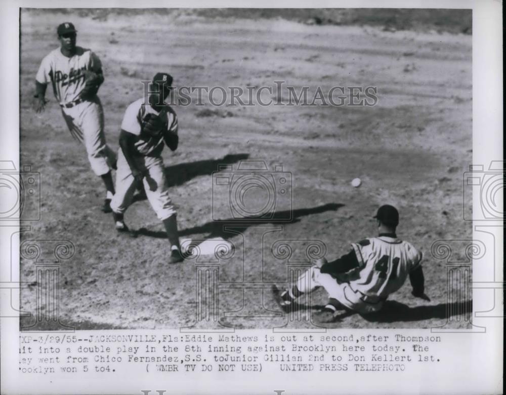 1955 Press Photo Eddie Mathews of Braves Out at Second - nea40036 - Historic Images