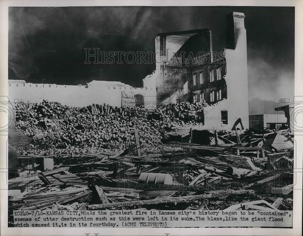 1951 Press Photo Greatest fire in Kansas City&#39;s History. - nea39107 - Historic Images