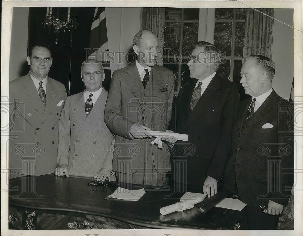1944 Press Photo Wmn Batt,RM Gates,Lord Halifax,Dr H Davis,AC Hart - nea35155 - Historic Images