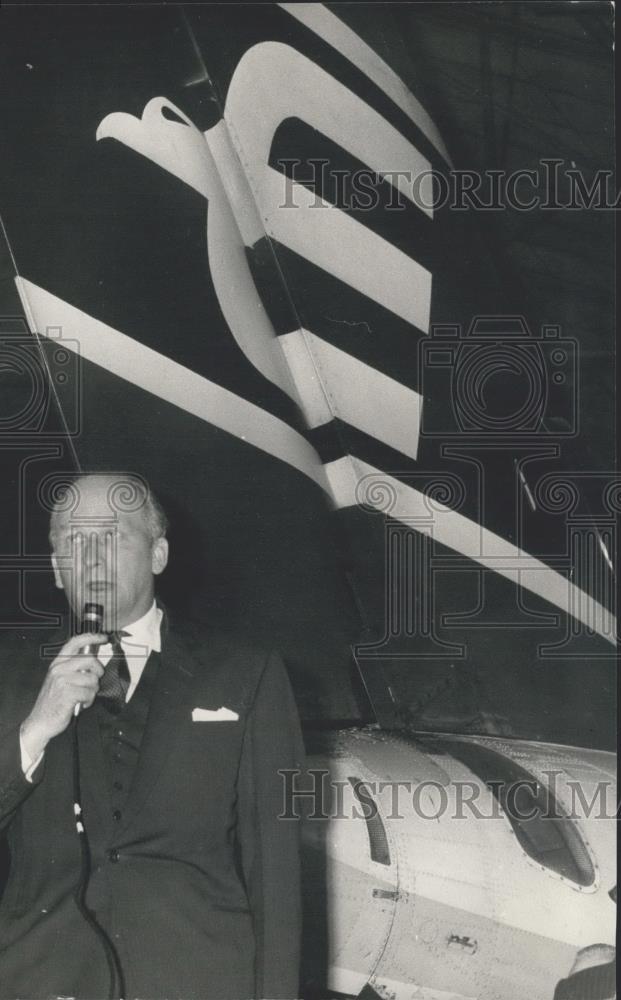 1968 Press Photo Harold Bamberg, Chairman and Managing Director - Historic Images