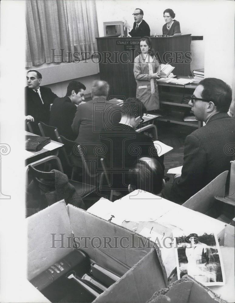 1968 Press Photo Stamps on Sale in London Today - Historic Images