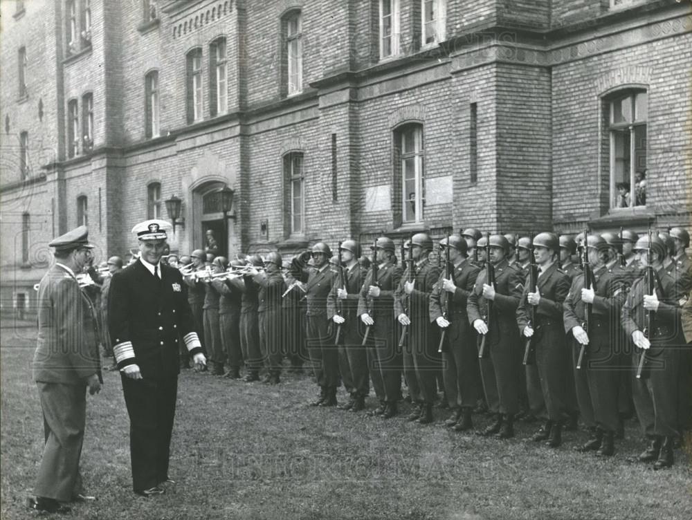 1956 Press Photo Admiral Wright in Bonn - Historic Images