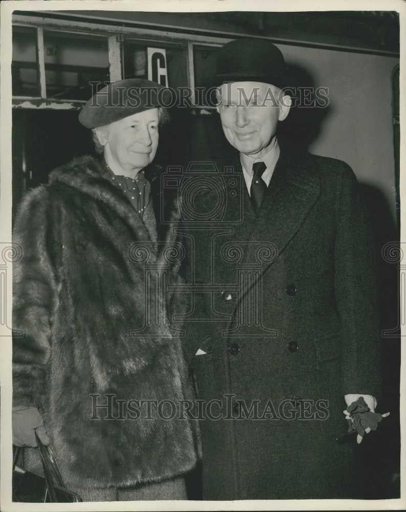 Press Photo Danish Amb Count and Countess Reventlow - Historic Images