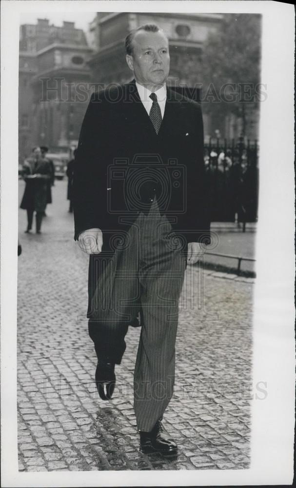 1958 Press Photo Soviet Ambassador ,Mr. Malik - Historic Images