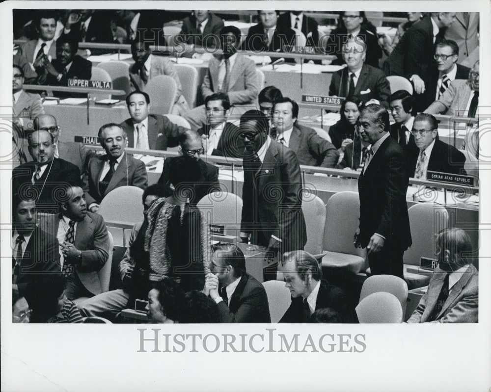 1975 Press Photo UN General Assembly Opens 13th Regular Session - Historic Images