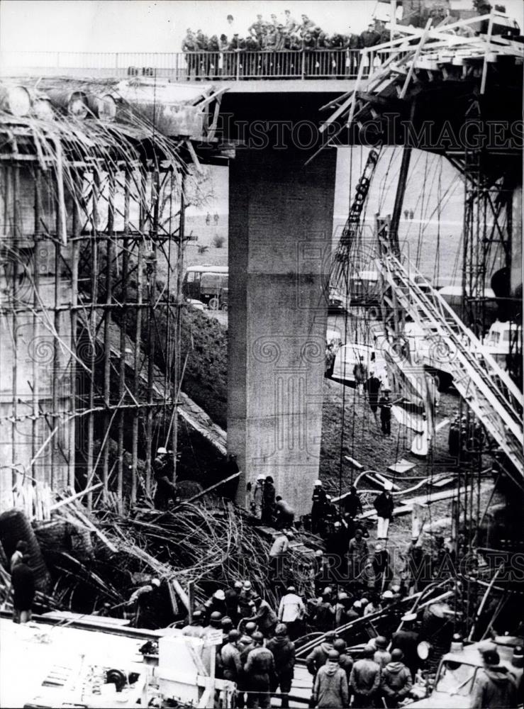 1974 Press Photo Bridge Collapse In Kempten, Bavaria - Historic Images