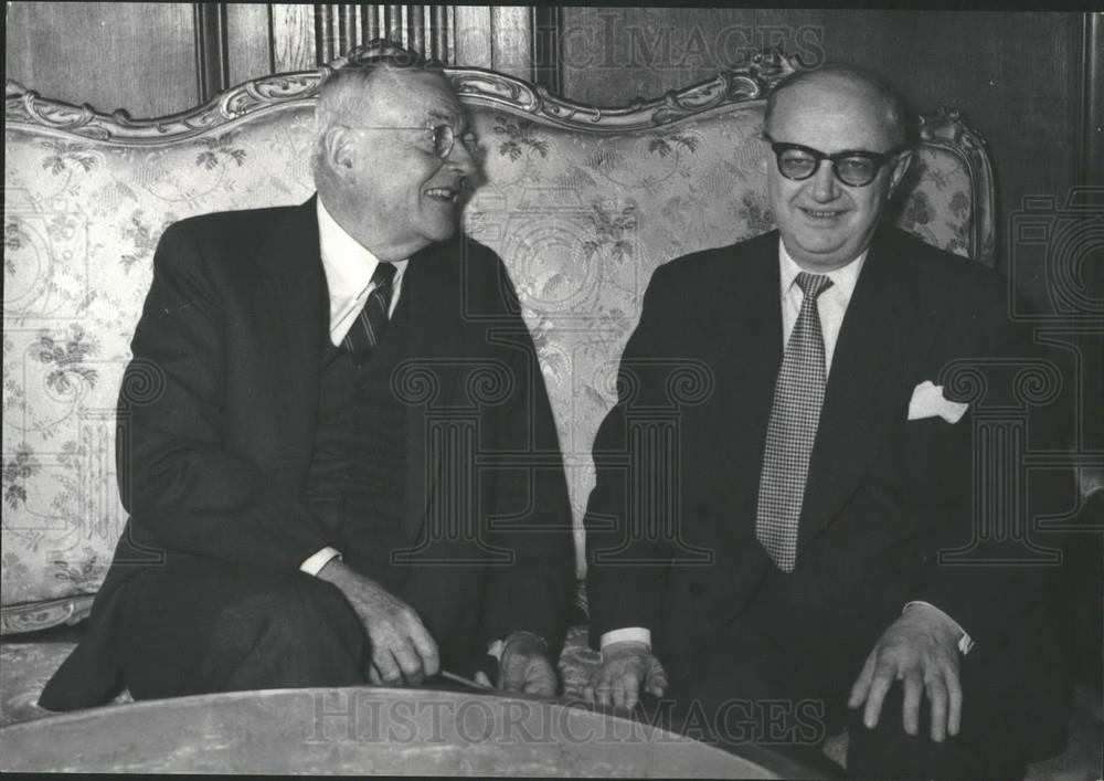 1957 Press Photo M.Pineau , French foreign Minister, and Foster Dulles - Historic Images