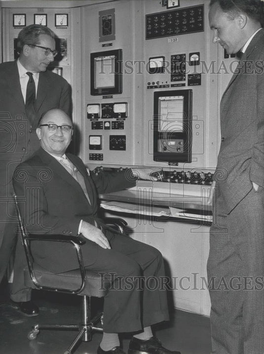 1959 Press Photo Dr.Balke ,Minister of Atomics&Dr. Schnurr &Prof. Zimen - Historic Images
