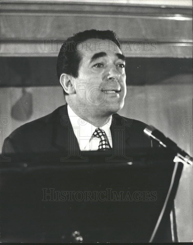 1969 Press Photo Pergmon Press Shareholders, Robert Maxwell, Labour MP - Historic Images