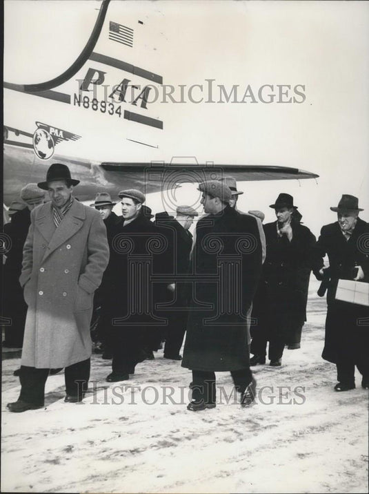 Press Photo Russian Ice-Hockey-Team - Historic Images