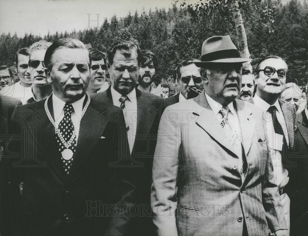 Press Photo Johannes Vorster, Siegfried Weikl. - Historic Images