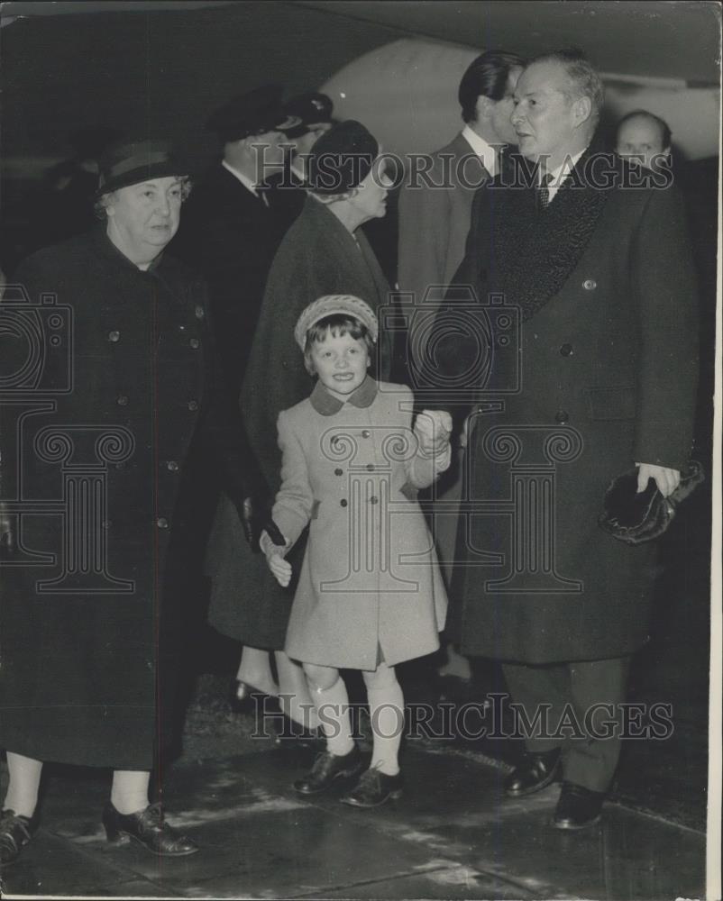 1959 Press Photo Mr Macmillan, Daughter, London Airport - Historic Images