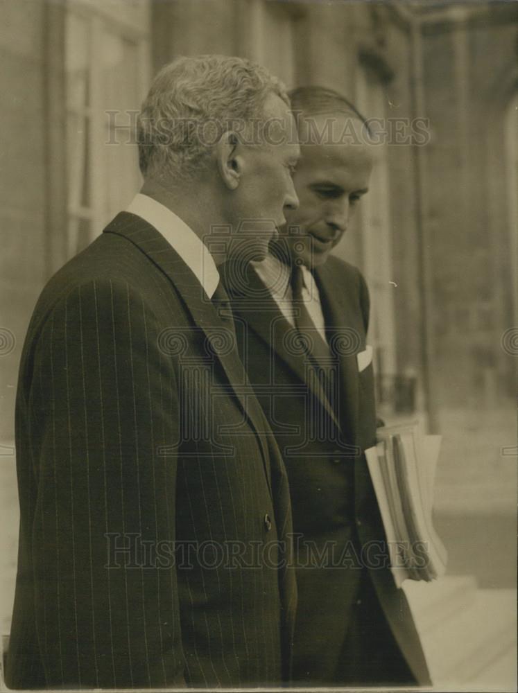 1965 Press Photo Ocuvi De Murville Foreign Minister, And Giscard D&#39;estaing - Historic Images