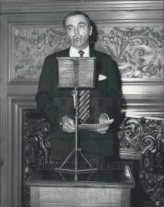 Press Photo President of American Express Company ,Mr. Roger H. Morley - Historic Images
