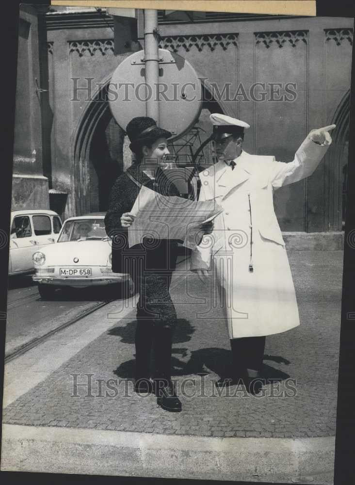 Press Photo Fur fashion show in Munich - Historic Images