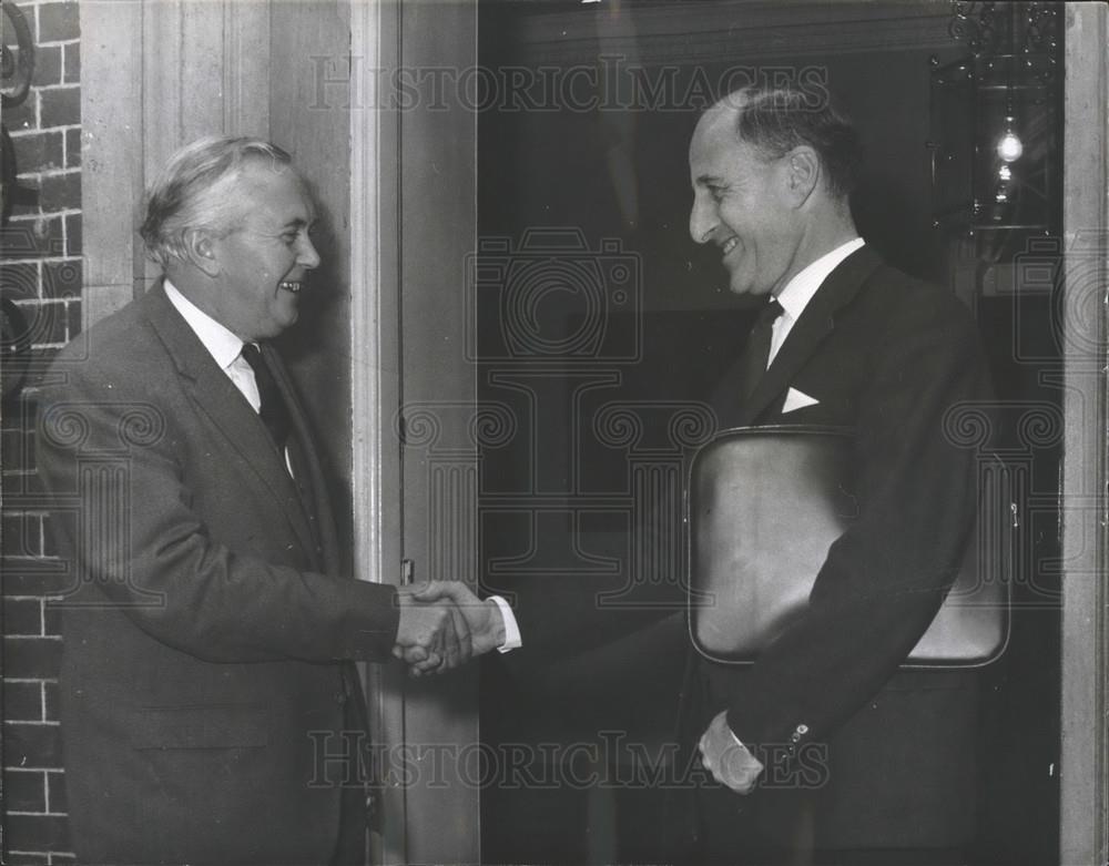 1964 Press Photo Prime Minister of Northern Ireland Calls On Harold Wilson - Historic Images