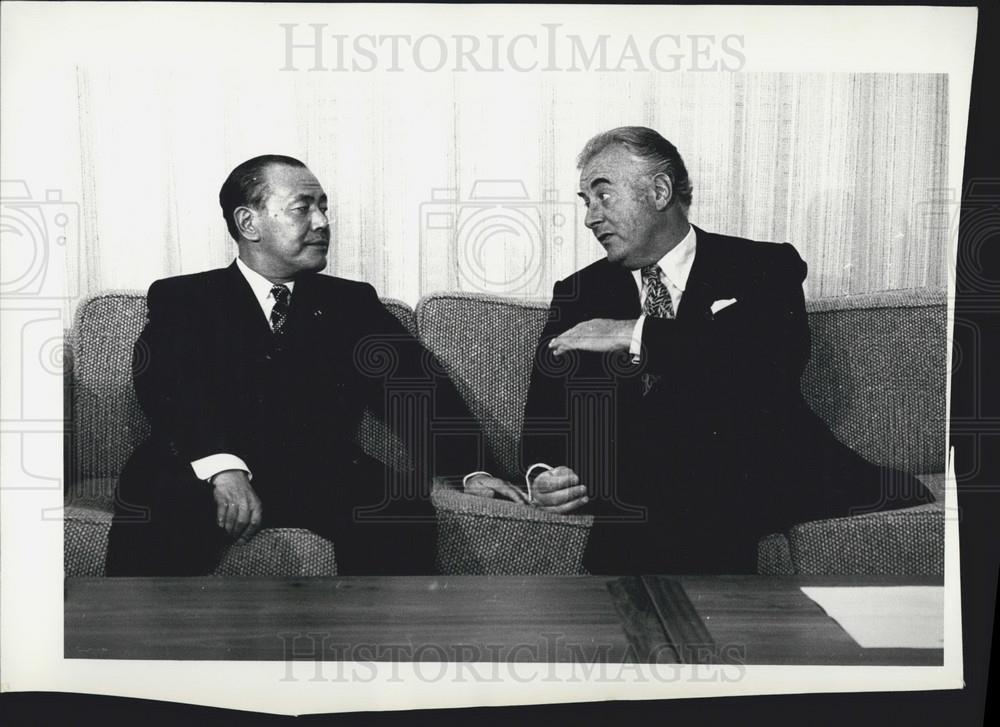 1974 Press Photo Whitlam + Tanaka - Historic Images