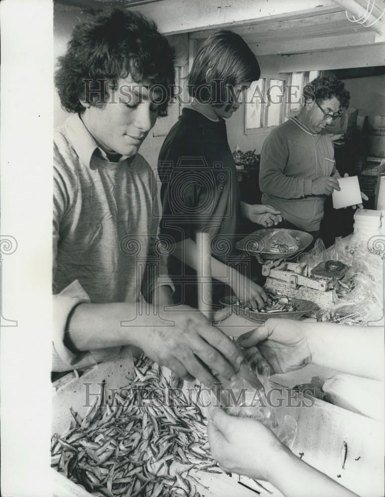 Press Photo Bob Parr (left and Gly Gilson FIshermen - Historic Images