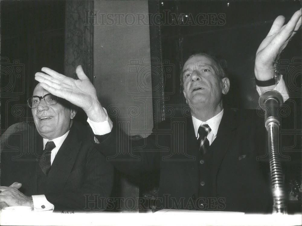 1976 Press Photo Benigno Zaccagnini Secretary of Christian Democratic Party - Historic Images