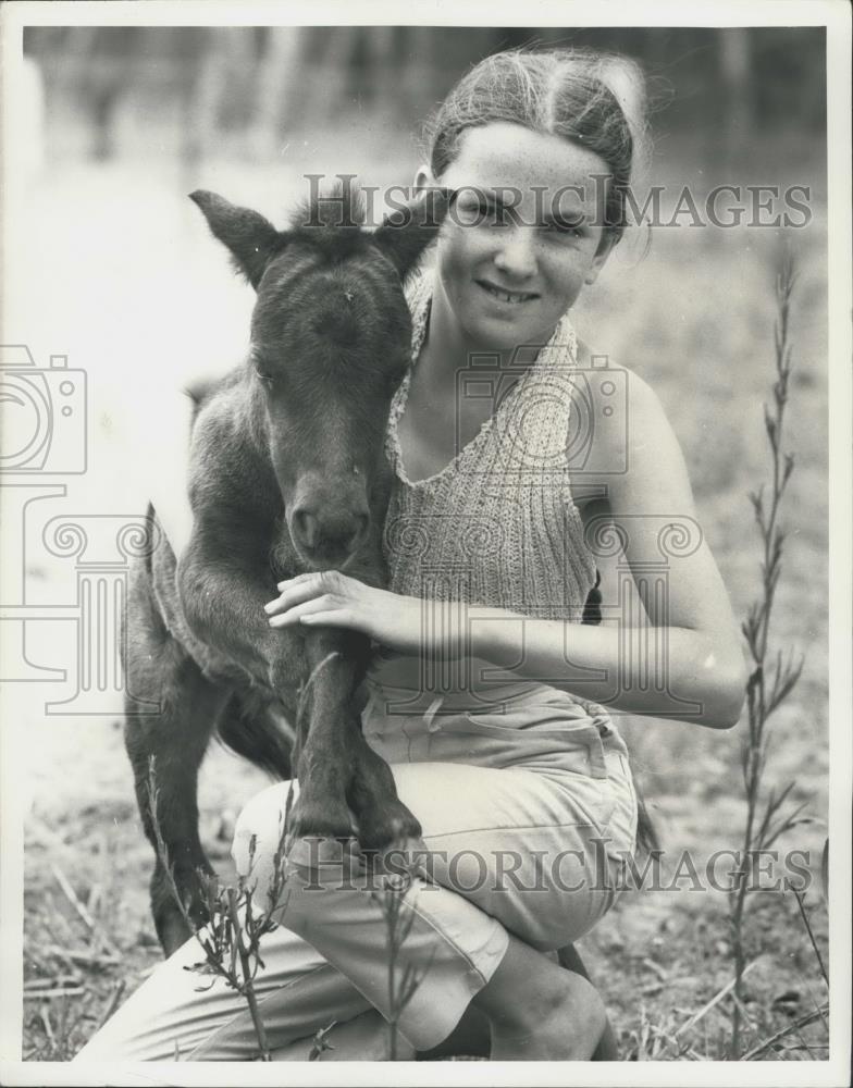 Press Photo Exceptionally Small Shetland Pony "Crystal" - Historic Images
