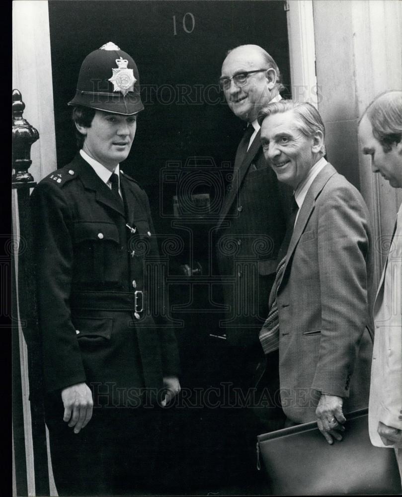 1979 Press Photo Mr Len Murray &amp;TUC Economic Committee members - Historic Images