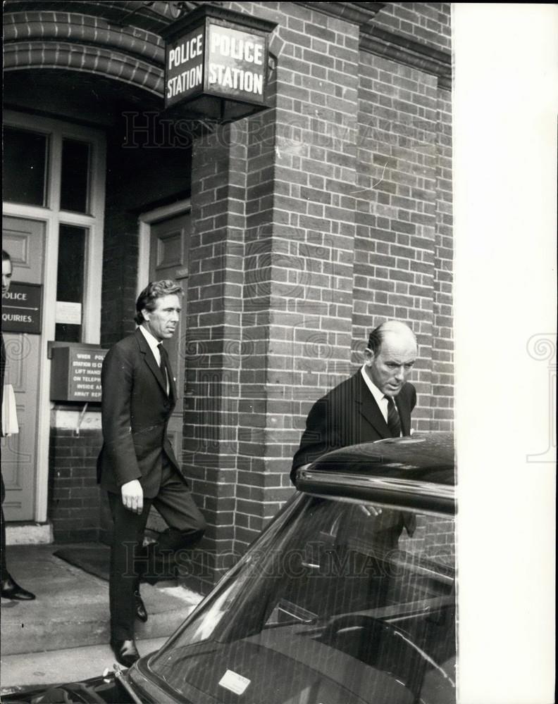 1971 Press Photo Private Prosecution Brought Against Lord Snowdon - Historic Images